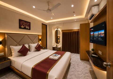 VAAYU Suites