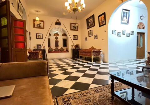 The Bhairon Niwas -Heritage-