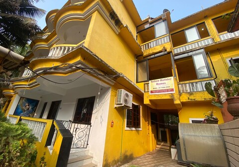 Yellow Holiday Homes Bardez Goa