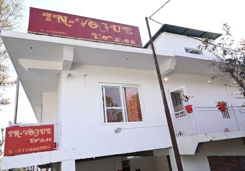 In Vogue Homestay by M & M