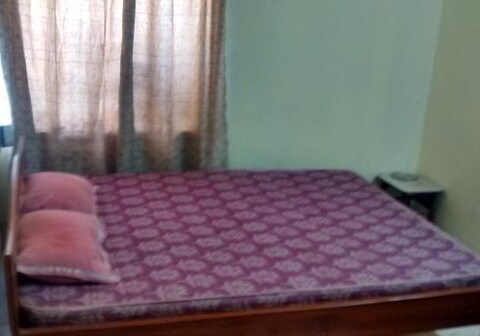 Hotel Aangan Regency and Guest House