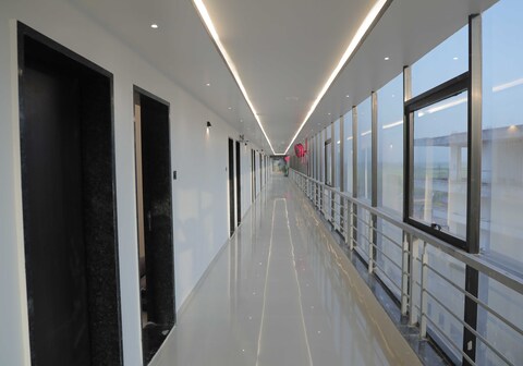 Hotel O 90087 Hotel The Olympia