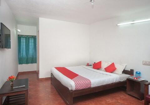 Hotel O RGP Residency Kodaikanal lake