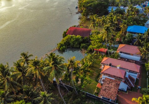 The Riverhouse Panangad 1BHK Villa