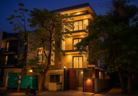 Hotel Admire Inn Sector-50 by ASPL