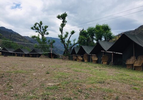 Hangout Camps by OpenSky