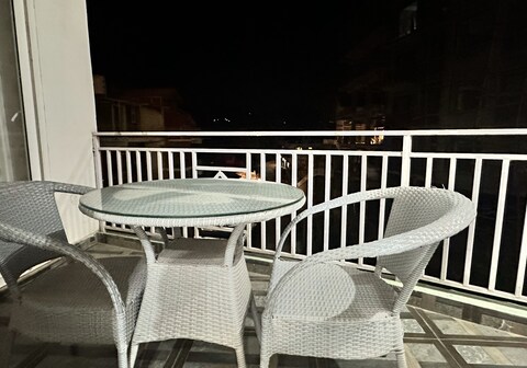 LivingStone SkyHills Resort