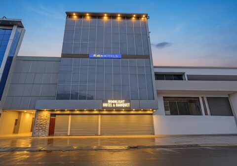 FabHotel Moonlight & Banquets