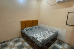 2BHK Near to Assi Ghat 500metr  Rooftop Ganga View, Varanasi 2BHK Near to Assi Ghat 500metr  Rooftop Ganga View, Varanasi