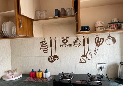 Happy Hive ( Delhi NCR)