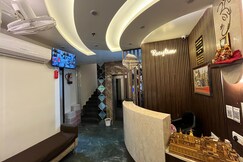 Shri Dhara Heaven, Varanasi Shri Dhara Heaven, Varanasi