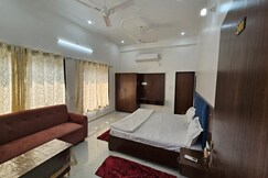 Kharari Inn, Ayodhya Kharari Inn, Ayodhya