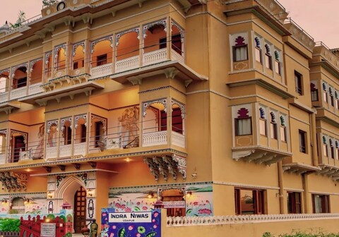 Hotel Indra Niwas (Pure Vegetarian)