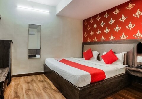 STAR GUEST HOUSE