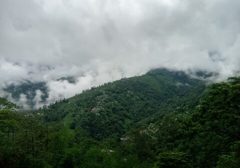 U turn Moktan Homestay