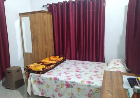 Elangoli Homestay and Guests