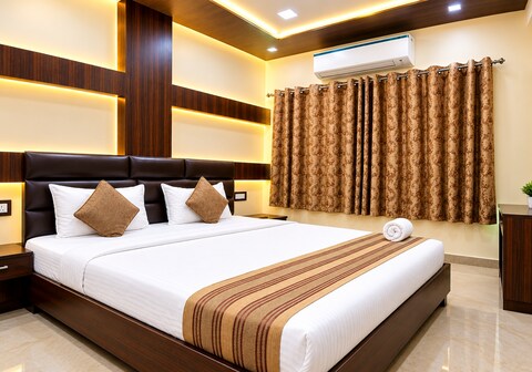 Hotel Aps Palace