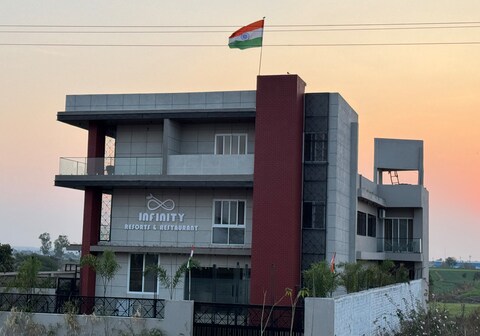 Infinity Resort & Restaurant