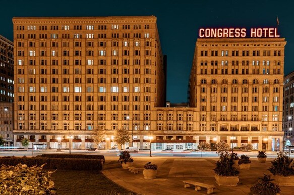 The Congress Plaza Hotel Chicago - No Resort Fees
