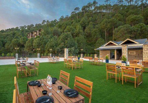 Mountain Breeze Hill Crest Kasauli