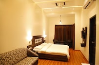 Popular Hotel, Pune Popular Hotel, Pune