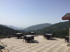 Whispering Pine Homestay, Kasauli Whispering Pine Homestay, Kasauli