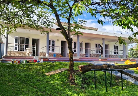 Alappat Wild Carpet Cottages