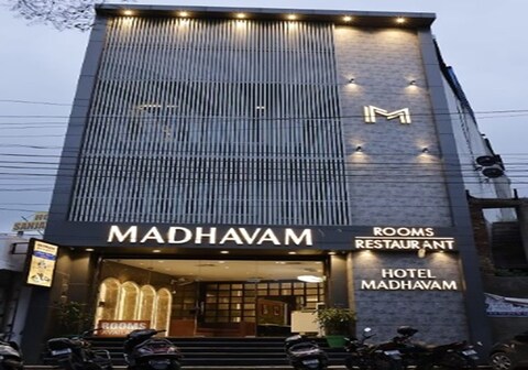 Hotel Madhavam
