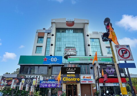 Collection O Aga Khan Palace Pune