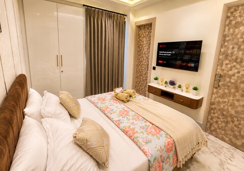 Luxury Nest