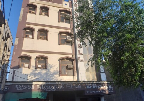 Hotel Regal Inn