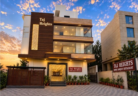 Taj Heights