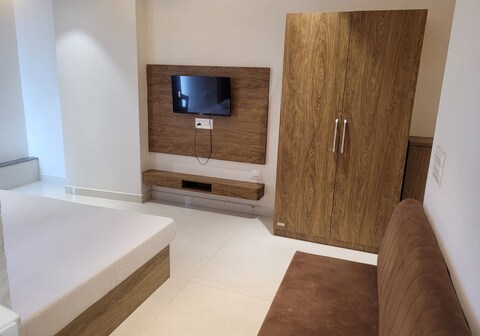 Hotel Royal Vilas, Bharatpur