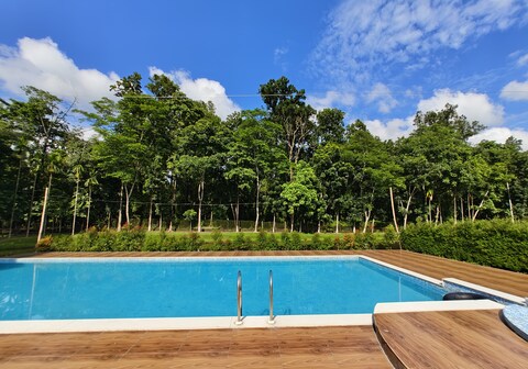 Sun City Resort Lataguri