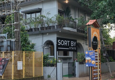 Sort By Stays Anjuna