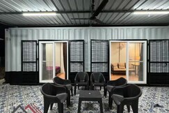 Cozy Container Farmhouse in Shankarpally, Chevella Cozy Container Farmhouse in Shankarpally, Chevella