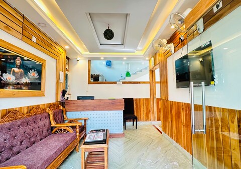 Hotel Basera Inn