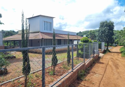 Hill Dale Serviced Villa