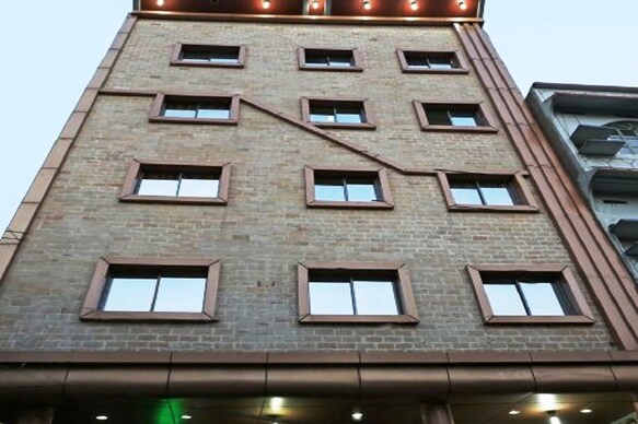 Hotel Darbar International