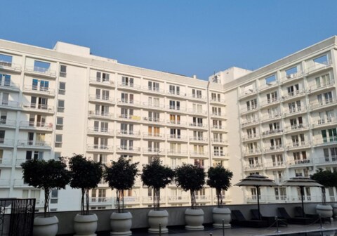 DLF Luxe Studio | Gomti Nagar