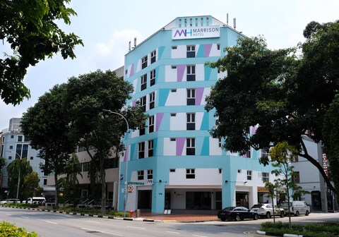 Lion Peak Hotel Bugis