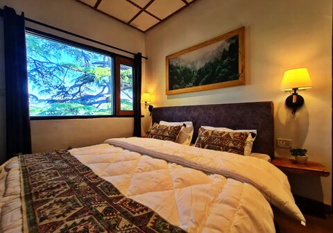 House Of Life - The Rustic Manor 1bhk With Balcony