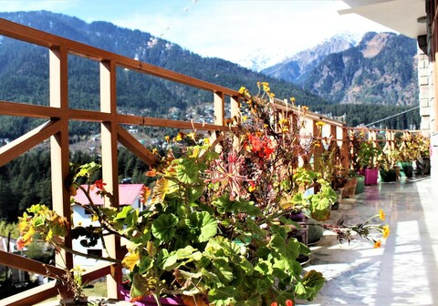 Thakur Niwas | Rooms in a Homestay