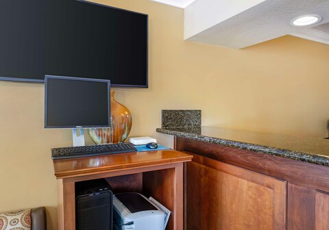 Best Western Hanford Inn