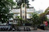 OYO 1216 Hotel New White House, Pune OYO 1216 Hotel New White House, Pune