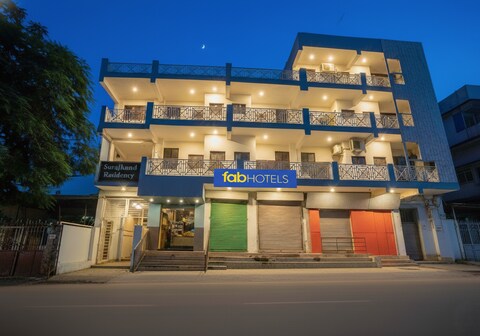 FabHotel Surajkund Residency