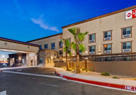 Best Western Plus Commerce Parkway Inn & Suites