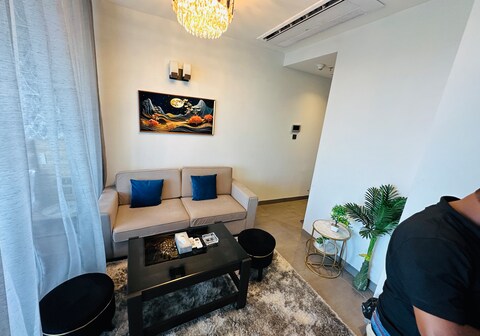 Four Heart Stays Supernova