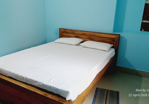 Ramjee Guest House