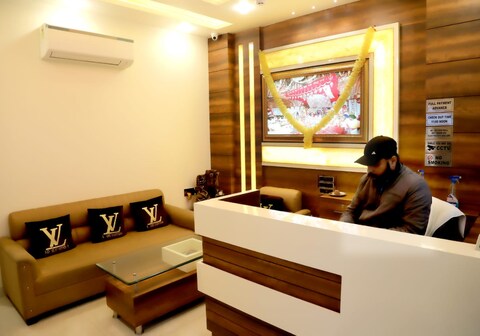 Blossom Inn 400m from Golden Temple